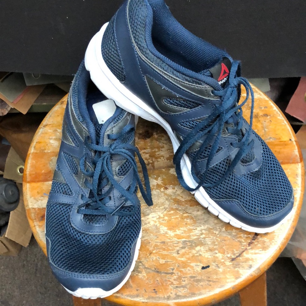 Reebok men’s sneakers size 8.5